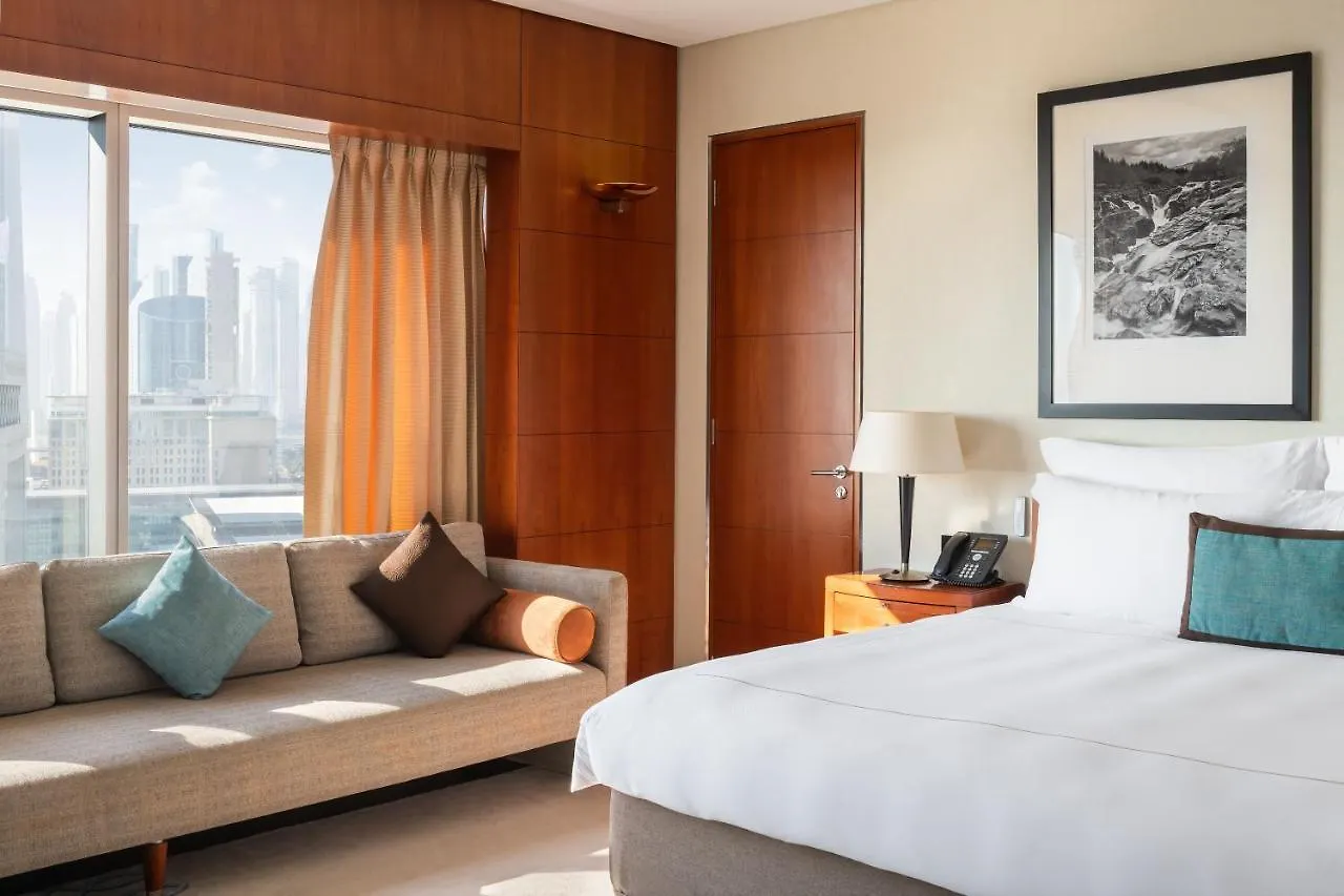 Jumeirah Emirates Towers Dubai 5*,  United Arab Emirates