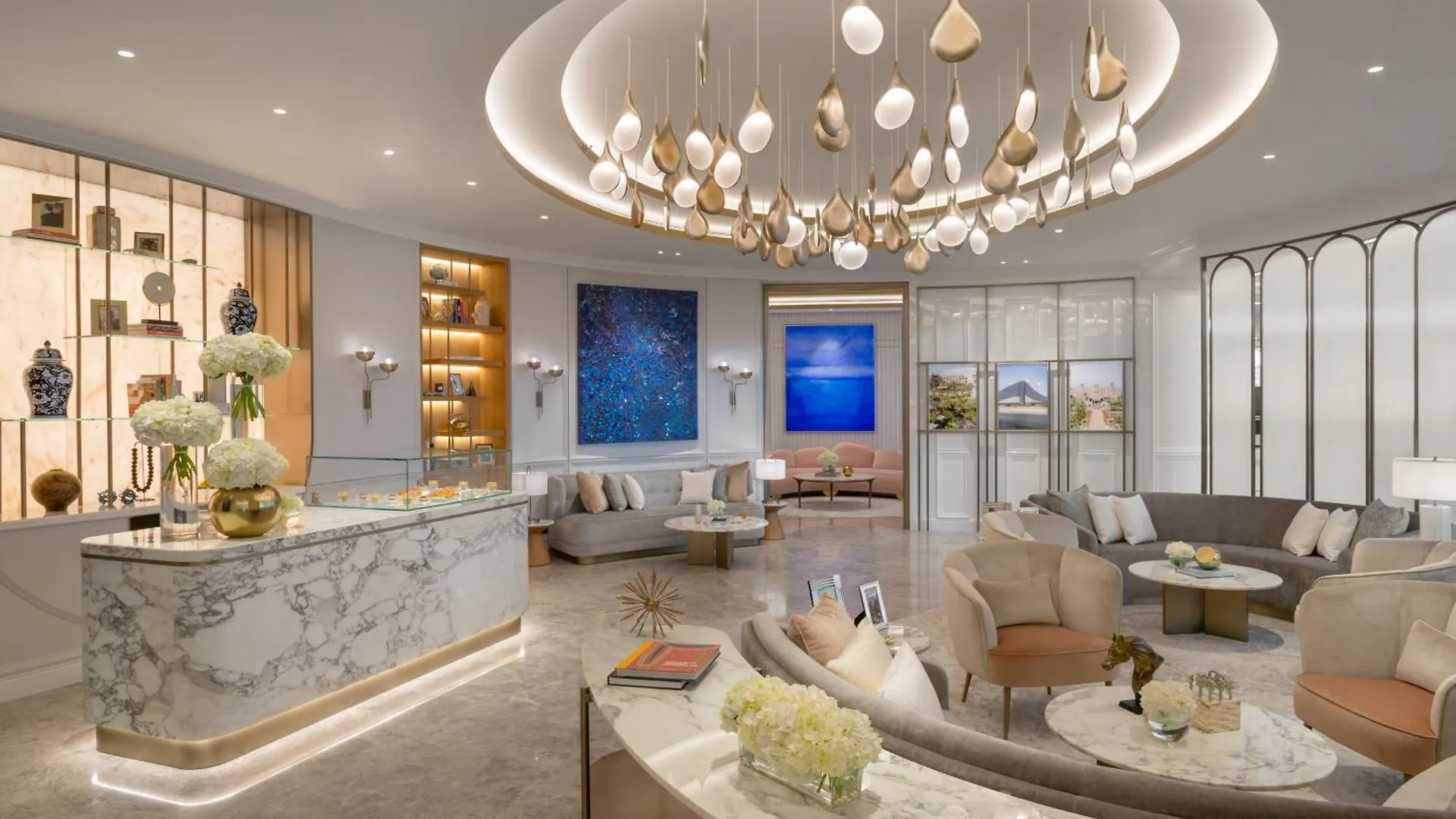 Jumeirah Emirates Towers Dubai 5*,